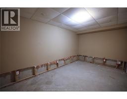 15 Oakgrove LANE - 15