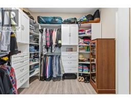 172 NEW SCOTLAND LINE - 24