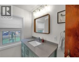 112 Arnold STREET - 18