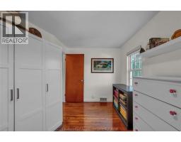 112 Arnold STREET - 24