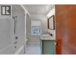 112 Arnold STREET - 28