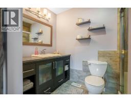 7138 Benoit DRIVE - 27