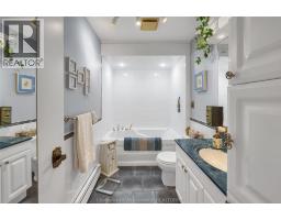 7598 Middle LINE - 26