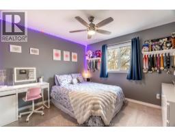 43 Greenfield LANE - 16