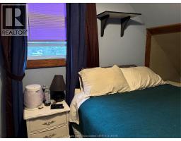 282 Queen STREET - 12