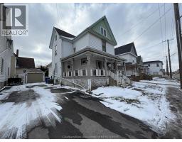 282 Queen STREET - 3