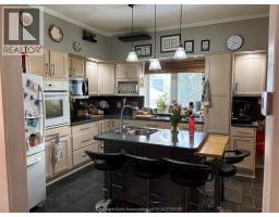 282 Queen STREET - 4