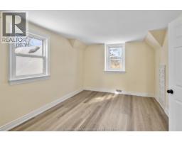 89 Main STREET East - 31