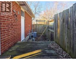 27 Blythewood CRESCENT - 8