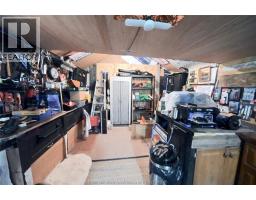 49 Erie STREET South - 30