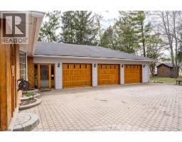 15 Detroit DRIVE - 4