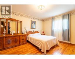 167 Merritt AVENUE - 16