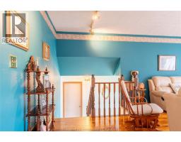 167 Merritt AVENUE - 27