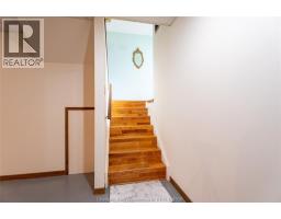 167 Merritt AVENUE - 28