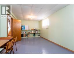167 Merritt AVENUE - 31