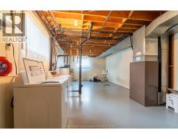 167 Merritt AVENUE - 36