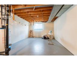 167 Merritt AVENUE - 37