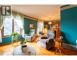 167 Merritt AVENUE - 7