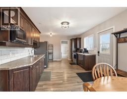 8568 Nancy STREET - 16