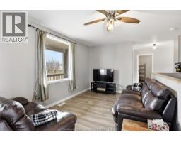 8568 Nancy STREET - 35