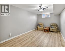 8568 Nancy STREET - 37