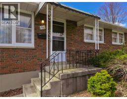 64 COVERDALE STREET North - 2