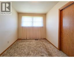 64 COVERDALE STREET North - 21