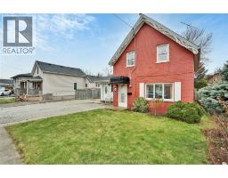 36 Ingram STREET - 3