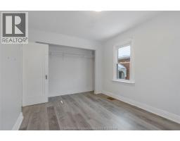 33 WILSON AVENUE - 18