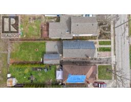 33 WILSON AVENUE - 45