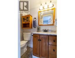 32 MAPLE STREET - 18