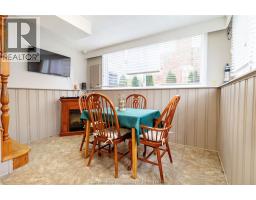 32 MAPLE STREET - 24