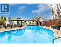 32 MAPLE STREET - 41