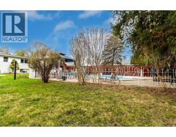 32 MAPLE STREET - 42