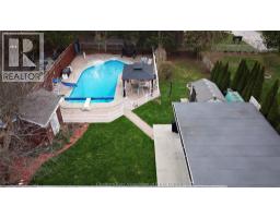 32 MAPLE STREET - 43