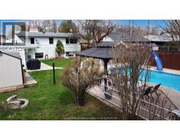 32 MAPLE STREET - 44