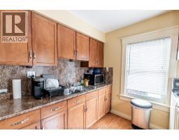 266 Grand AVENUE West - 12