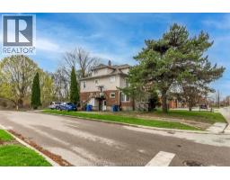 266 Grand AVENUE West - 2