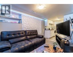 266 Grand AVENUE West - 21