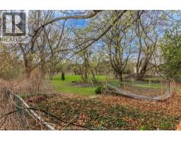 266 Grand AVENUE West - 27