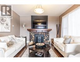 266 Grand AVENUE West - 6