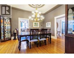 335 Wellington STREET West - 11