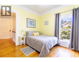 335 Wellington STREET West - 30