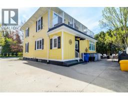 335 Wellington STREET West - 39