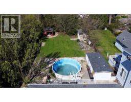 335 Wellington STREET West - 45