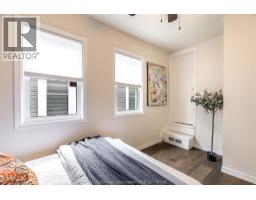 200 Woods STREET - 18