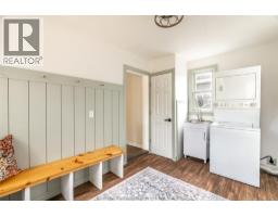 200 Woods STREET - 26