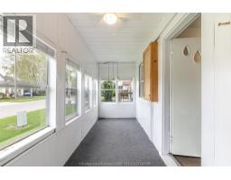 200 Woods STREET - 5