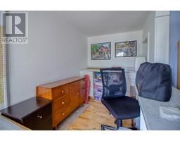 21871 VICTORIA ROAD - 21