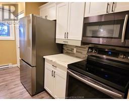 12 Montgomery DRIVE UnitNo. C102 - 3